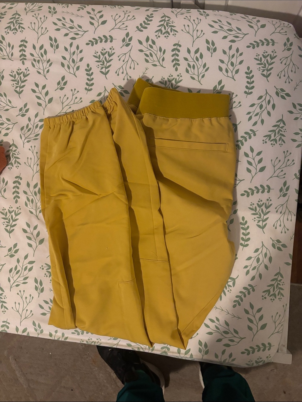 Figs gold joggers